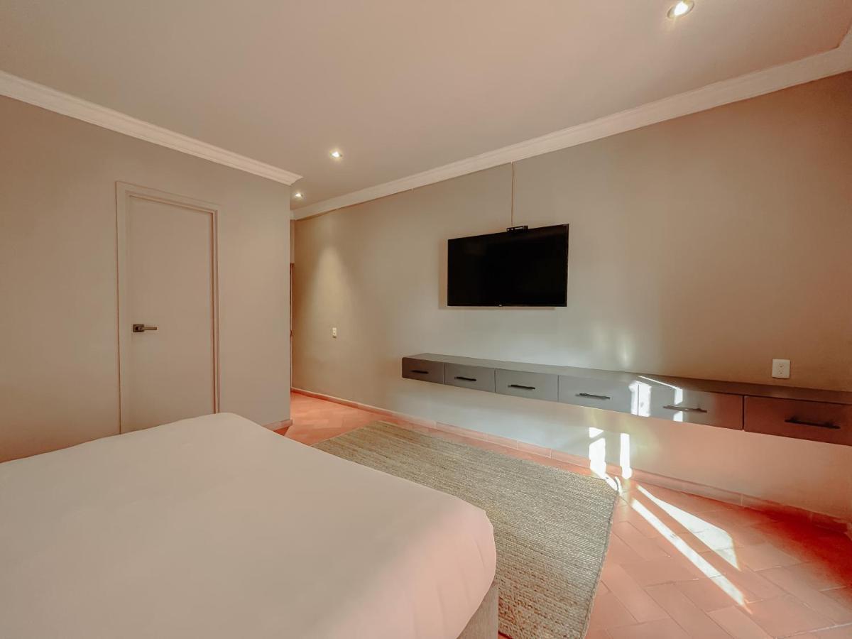 סאן מיגל דה אלנדה Mikaella Hotel מראה חיצוני תמונה