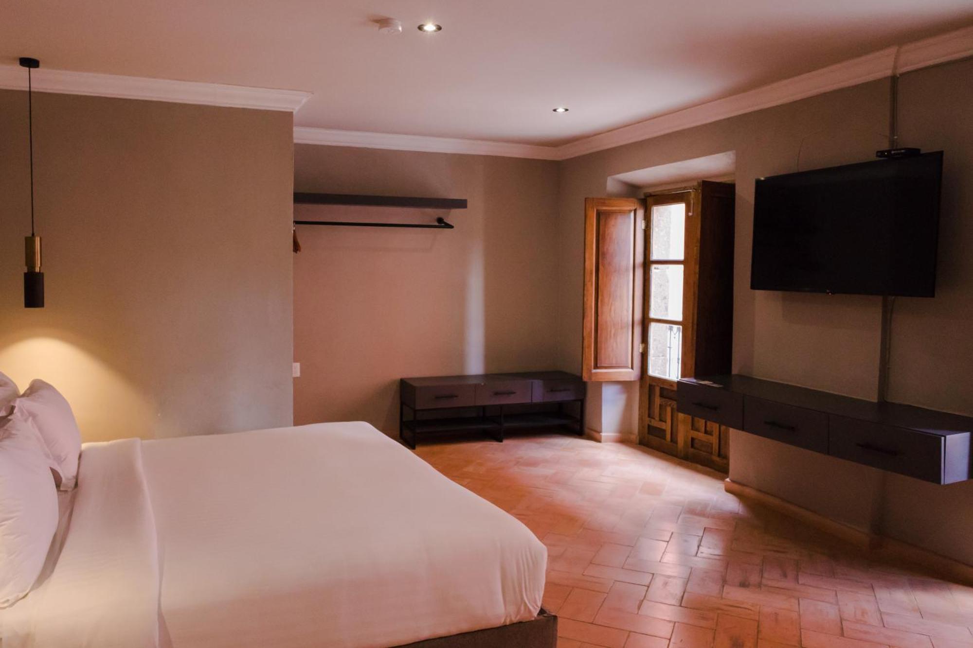 סאן מיגל דה אלנדה Mikaella Hotel מראה חיצוני תמונה