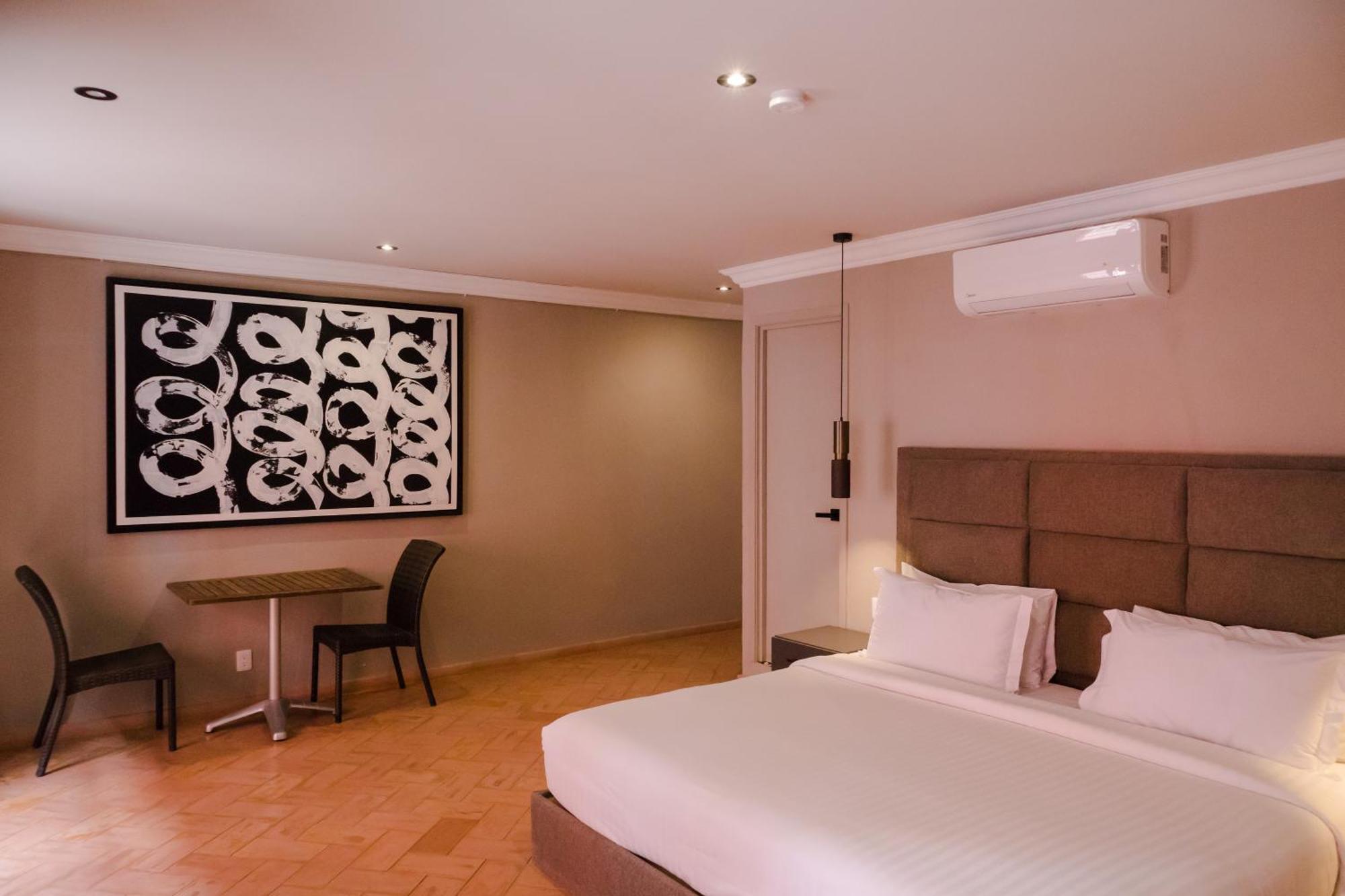 סאן מיגל דה אלנדה Mikaella Hotel מראה חיצוני תמונה
